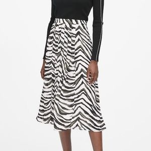 NWT Banana Republic skirt